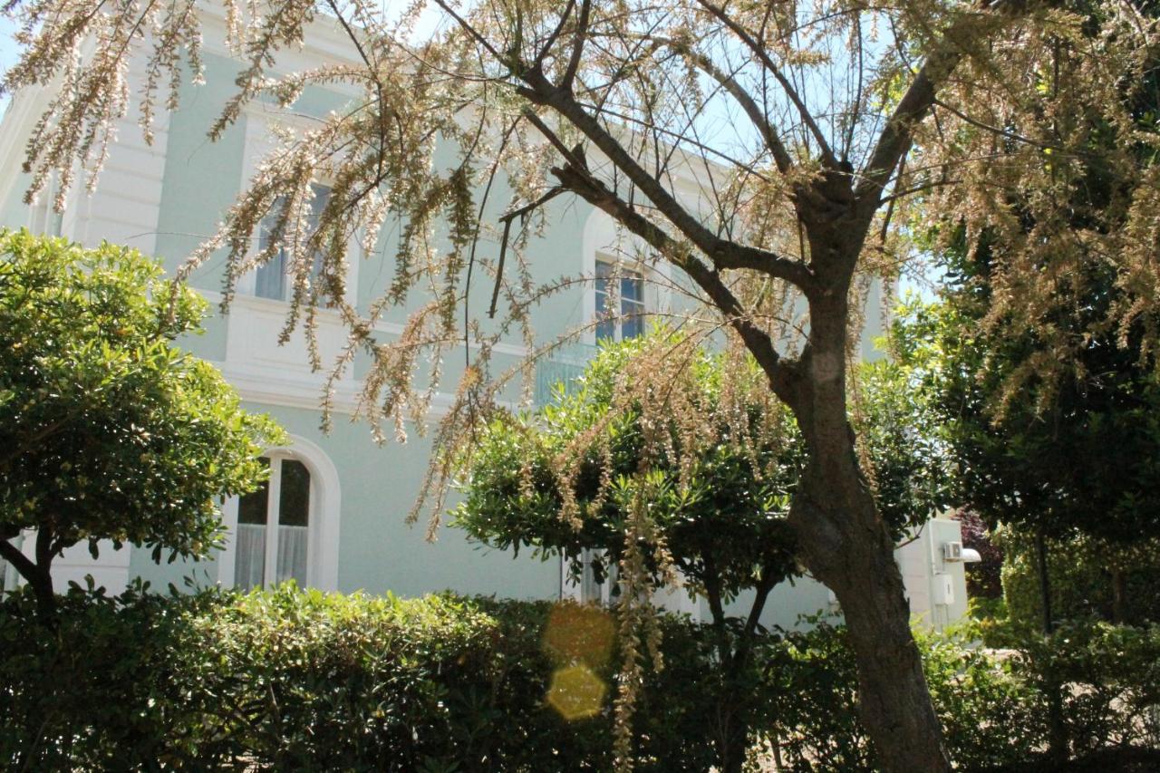 Villa Arlini Pineto Luaran gambar