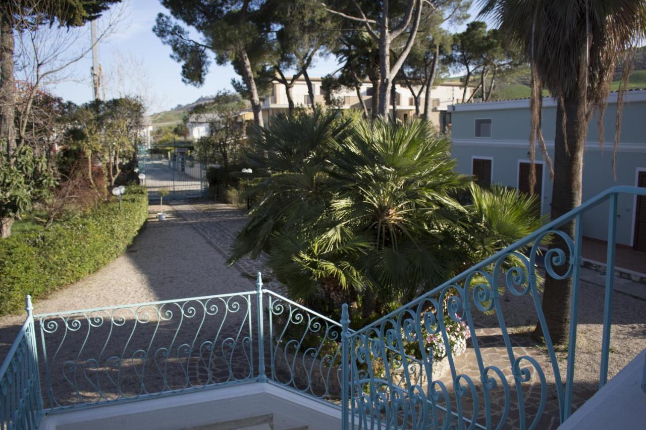 Villa Arlini Pineto Luaran gambar