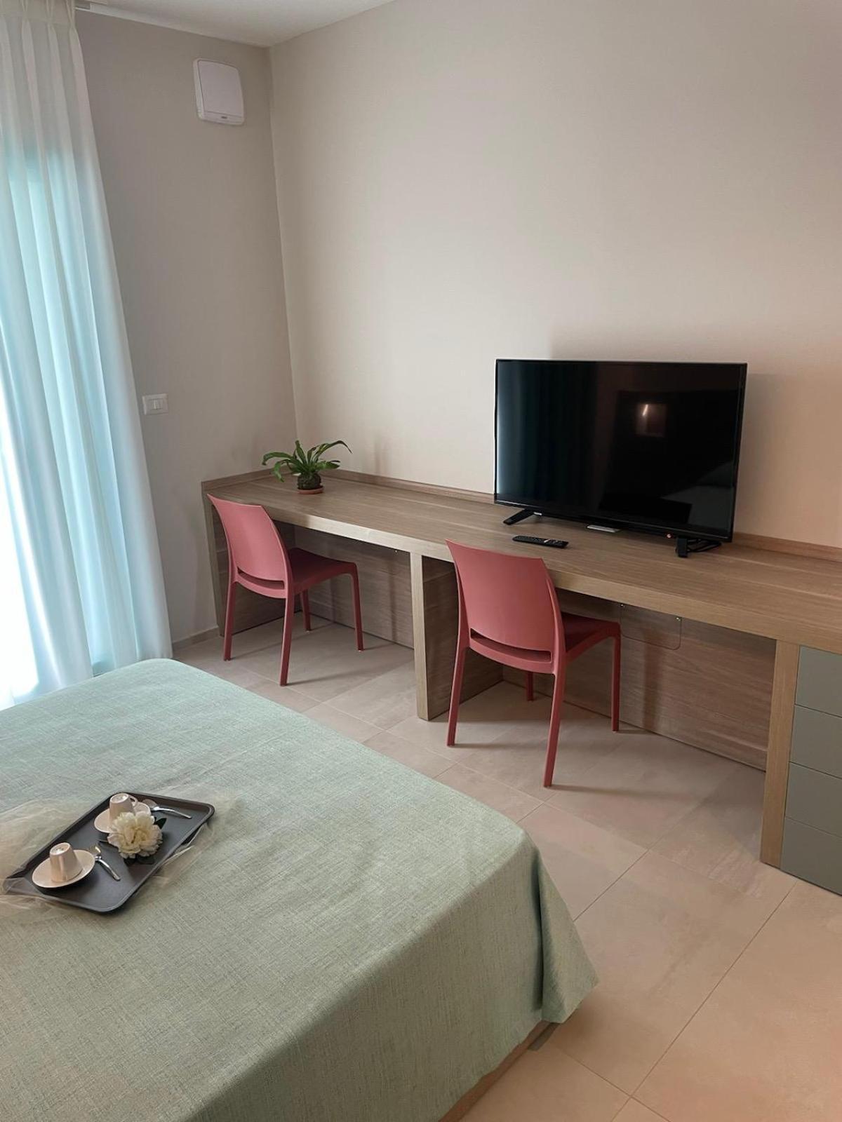 Villa Arlini Pineto Luaran gambar