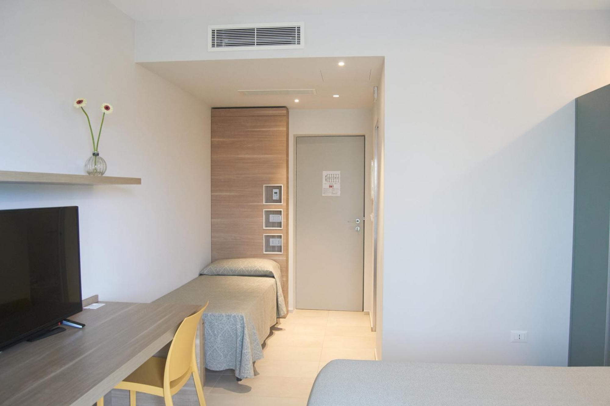 Villa Arlini Pineto Luaran gambar
