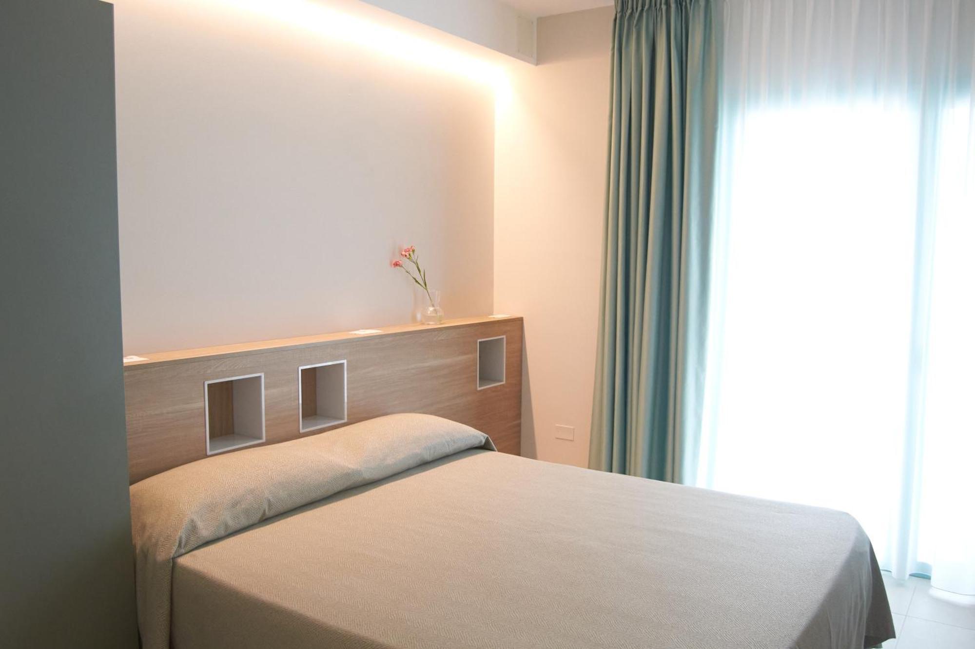 Villa Arlini Pineto Luaran gambar